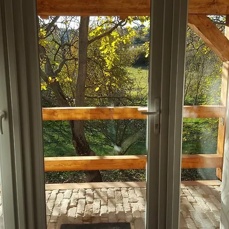 Farkasko Vendeghaz ゲストハウス ノスヴァイ