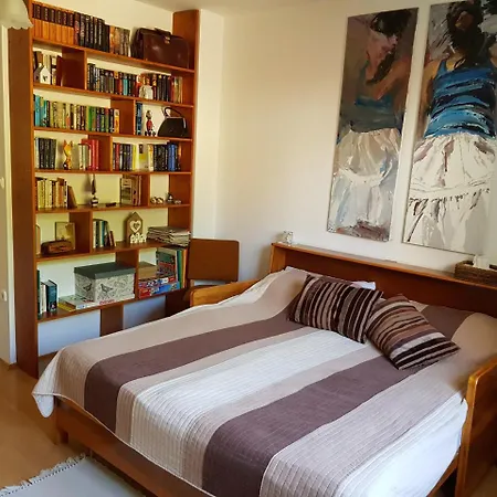 Farkasko Vendeghaz 3* ノスヴァイ