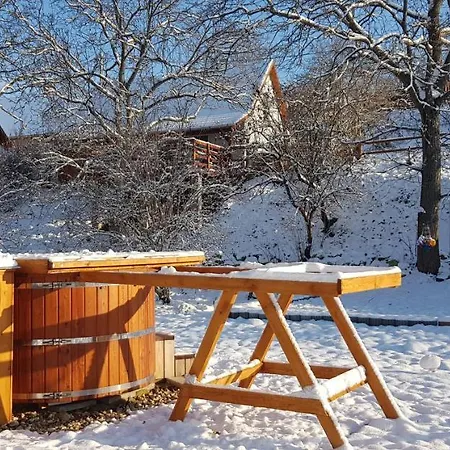 Farkasko Vendeghaz 3* ノスヴァイ