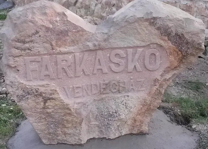 Farkasko Vendeghaz Penzion 3*