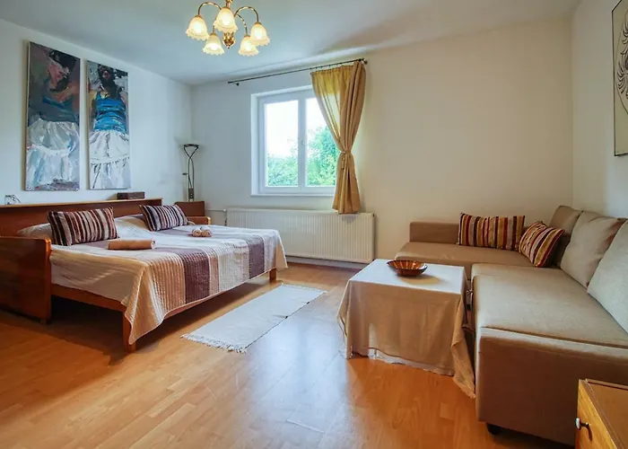 Farkasko Vendeghaz Penzion 3*